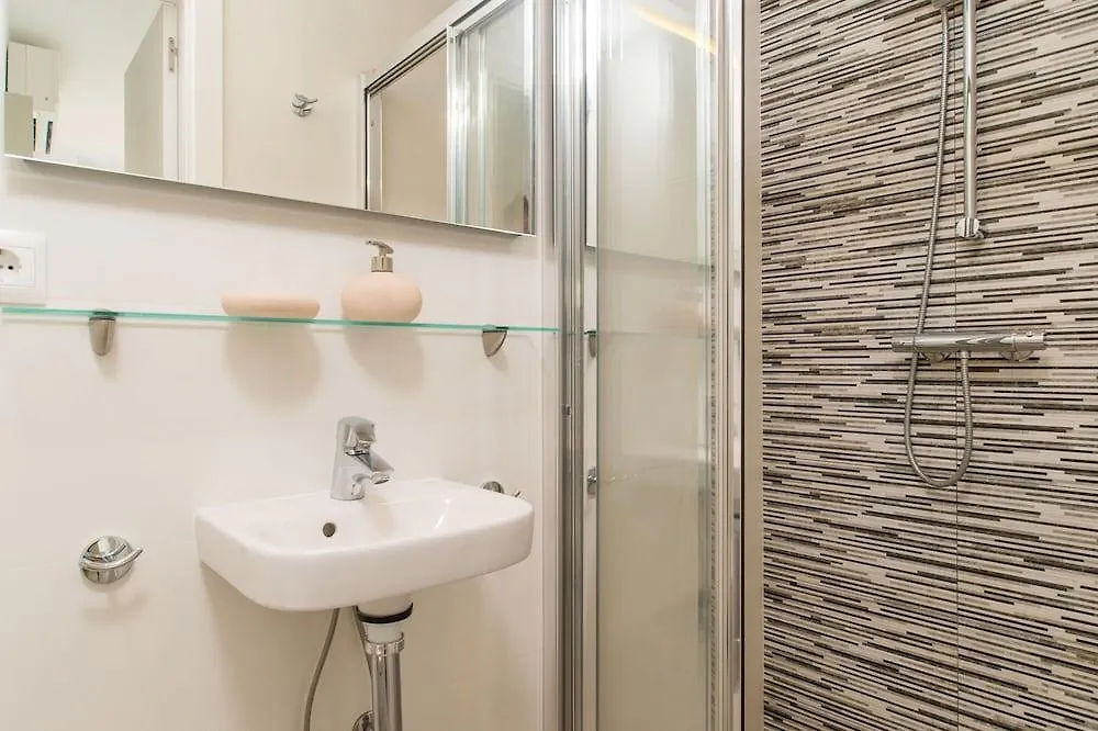 Apartamentos Stella Maris Canovas Nerja Ξενοδοχείο